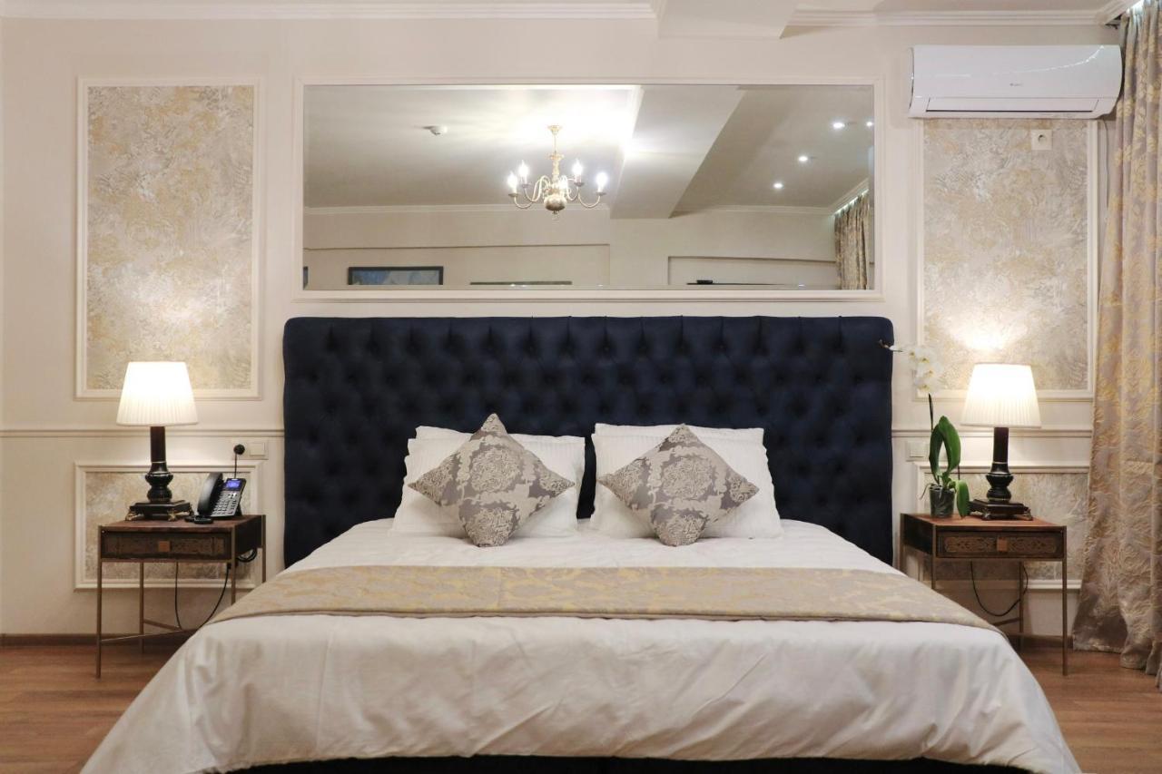 Omart Hotel - Gallery Τυφλίδα Εξωτερικό φωτογραφία