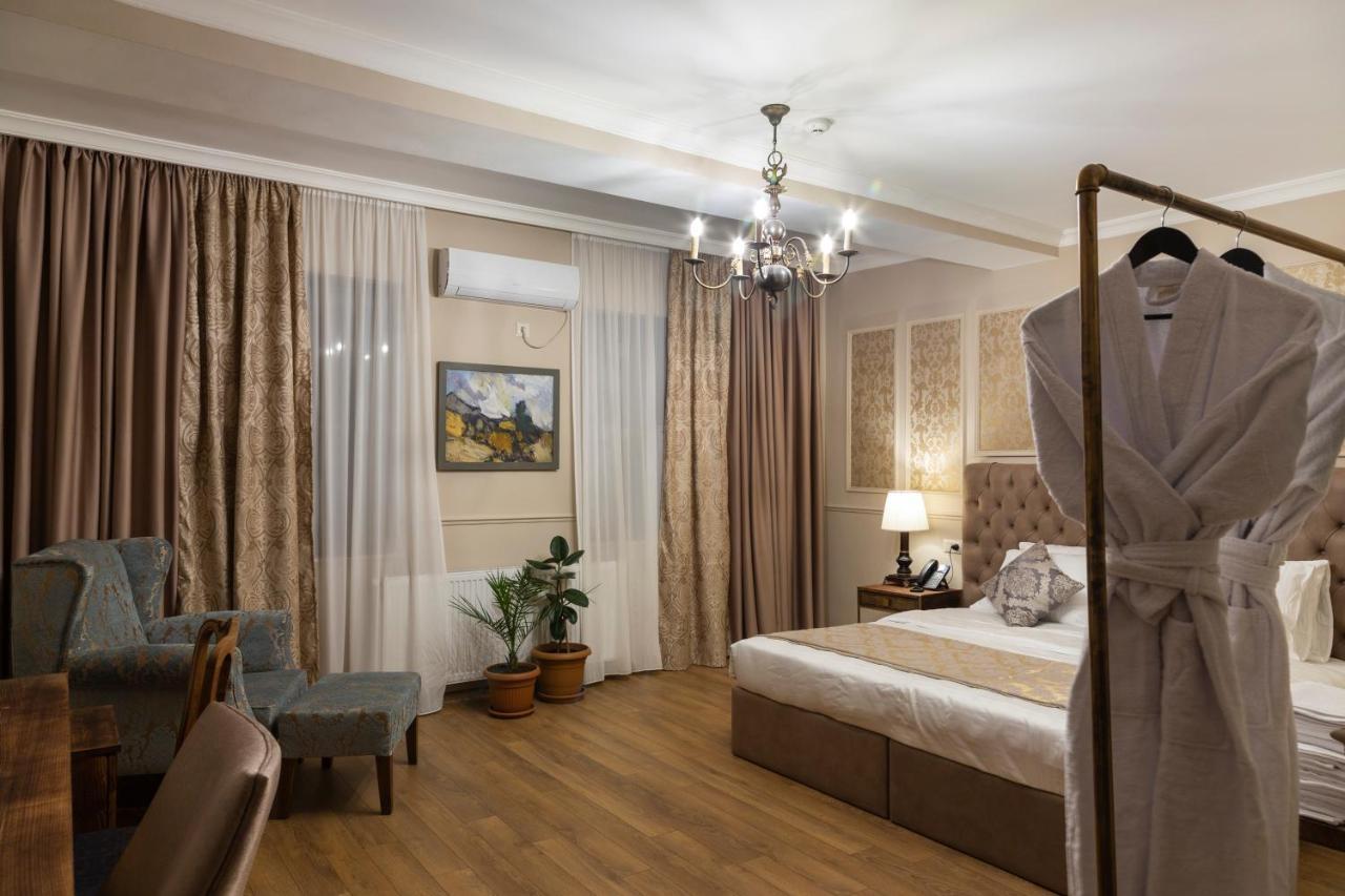 Omart Hotel - Gallery Τυφλίδα Εξωτερικό φωτογραφία