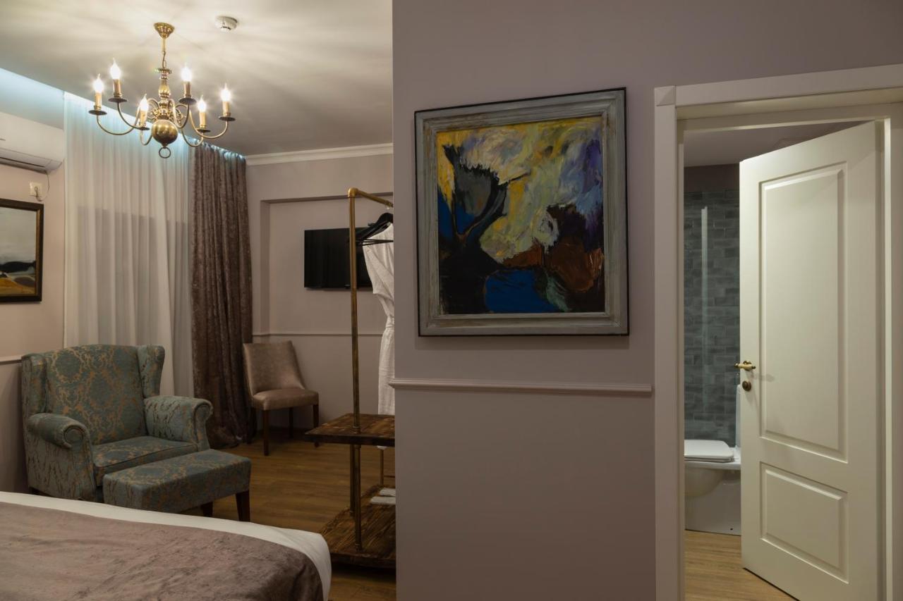 Omart Hotel - Gallery Τυφλίδα Εξωτερικό φωτογραφία