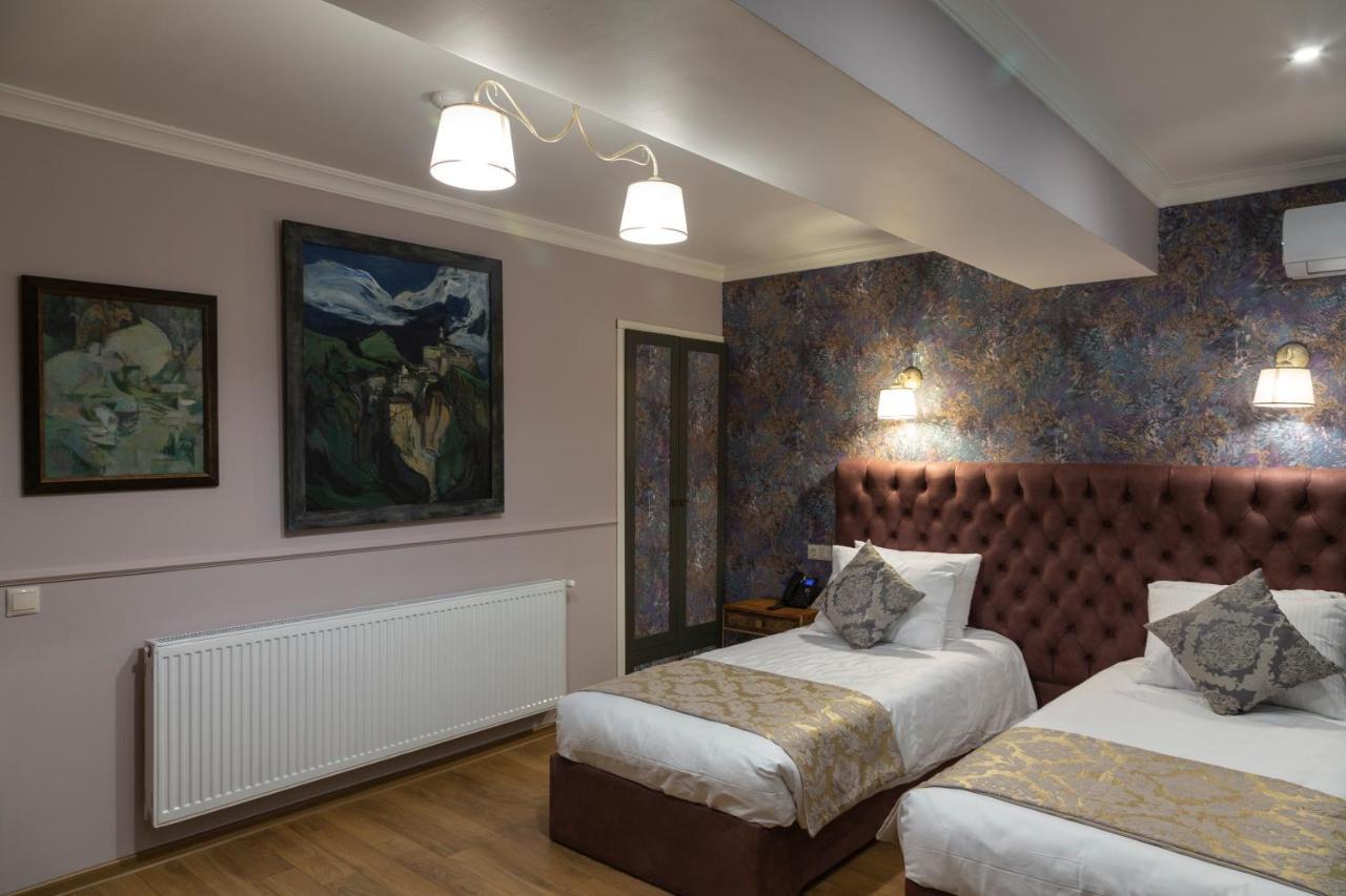 Omart Hotel - Gallery Τυφλίδα Εξωτερικό φωτογραφία