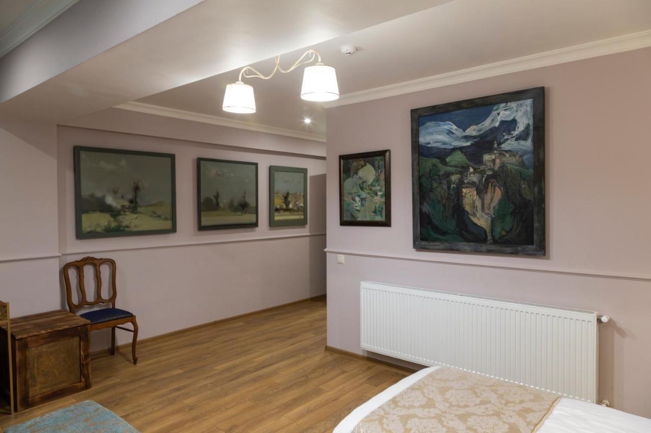 Omart Hotel - Gallery Τυφλίδα Εξωτερικό φωτογραφία