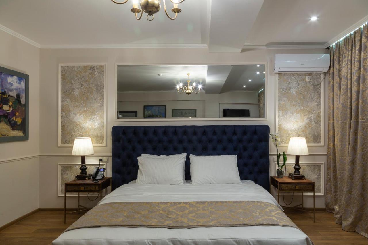 Omart Hotel - Gallery Τυφλίδα Εξωτερικό φωτογραφία