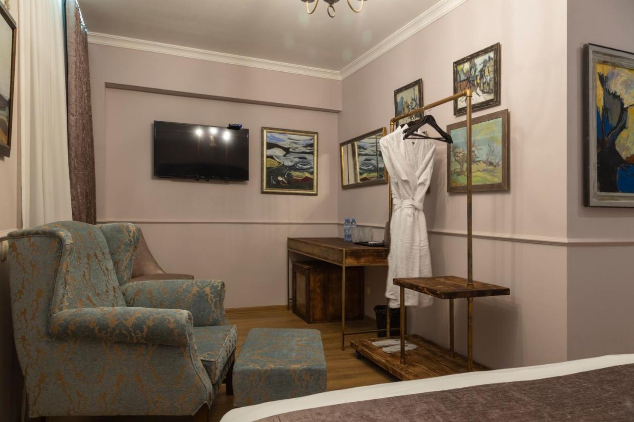 Omart Hotel - Gallery Τυφλίδα Εξωτερικό φωτογραφία