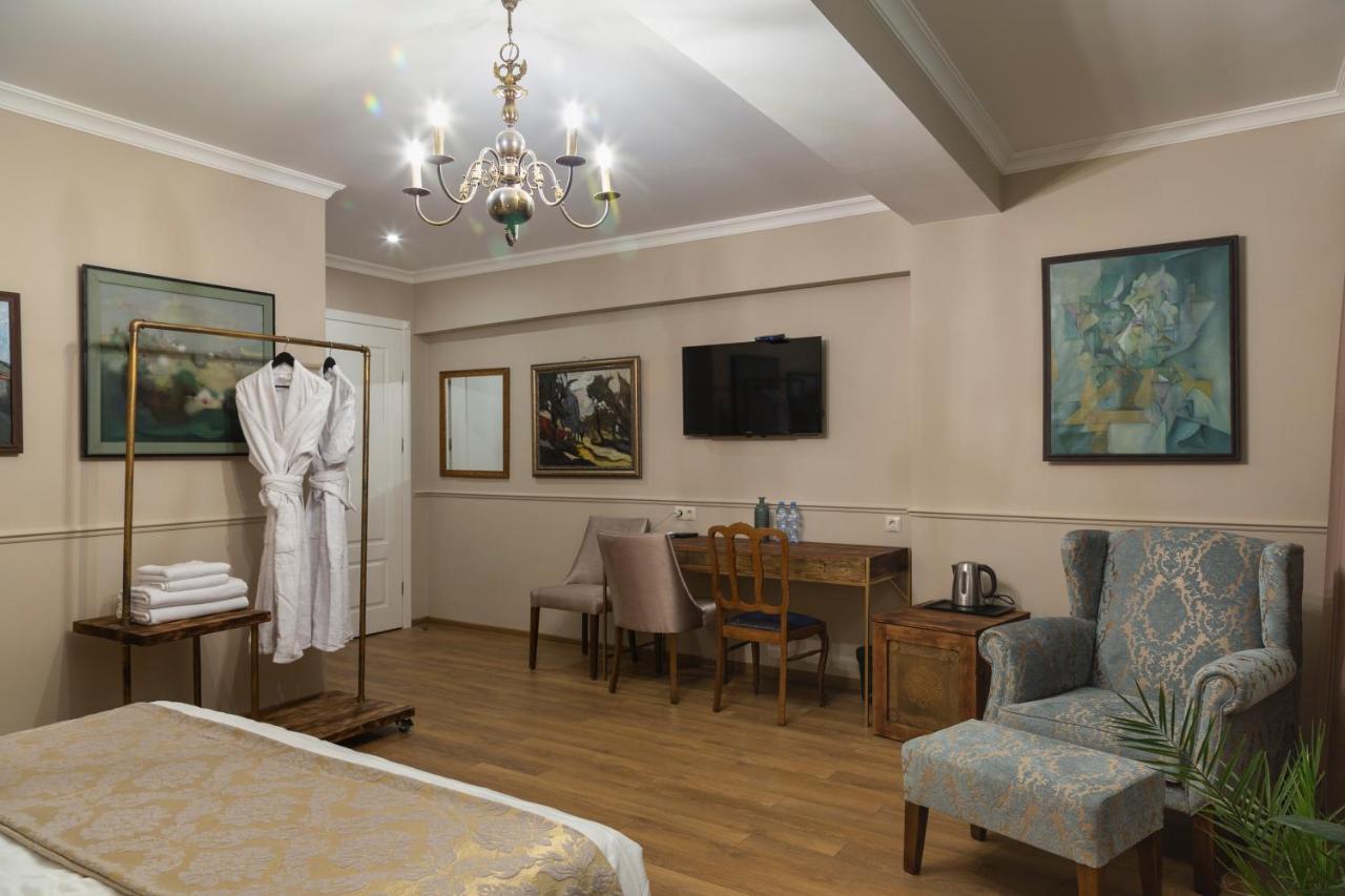 Omart Hotel - Gallery Τυφλίδα Εξωτερικό φωτογραφία