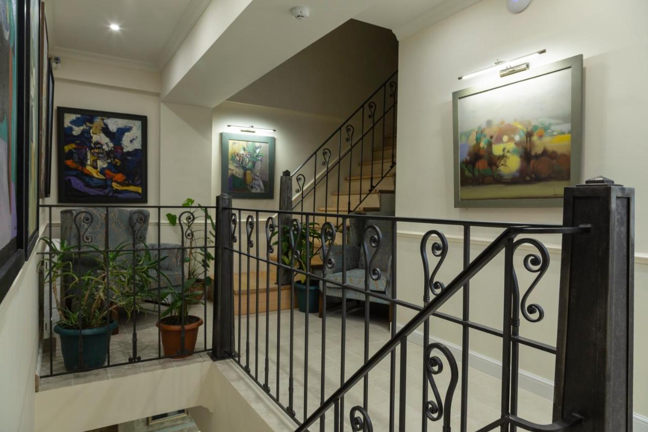 Omart Hotel - Gallery Τυφλίδα Εξωτερικό φωτογραφία
