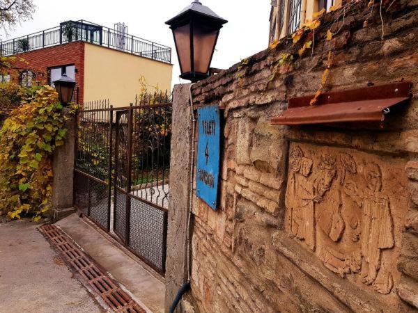 Omart Hotel - Gallery Τυφλίδα Εξωτερικό φωτογραφία